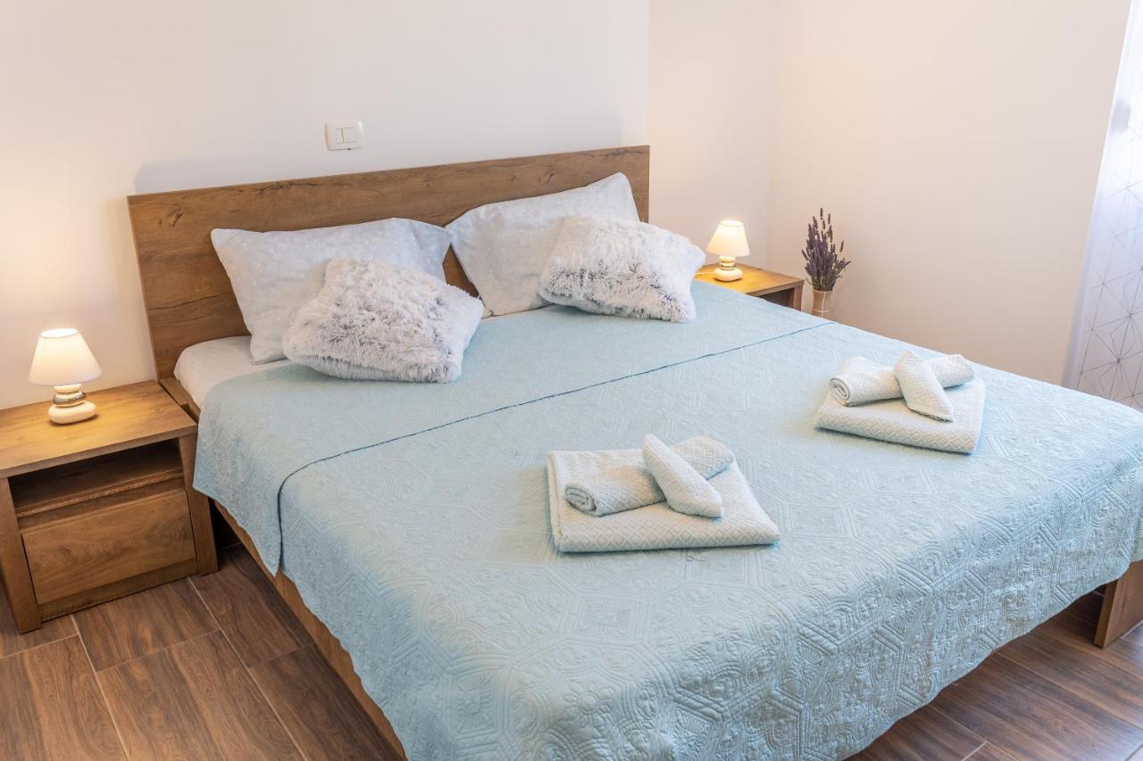 Villa Umag Seafront Екстериор снимка